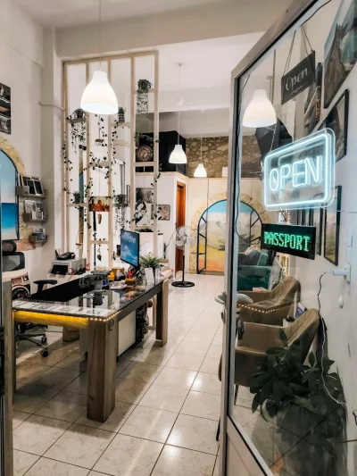 ΓΡΑΜΨΑ ΕΡΑΤΩ – ERATO GRAMPSA – ΦΩΤΟΓΡΑΦΟΣ – ΚΑΛΥΒΕΣ ΑΠΟΚΟΡΩΝΑΣ ΧΑΝΙΩΝ