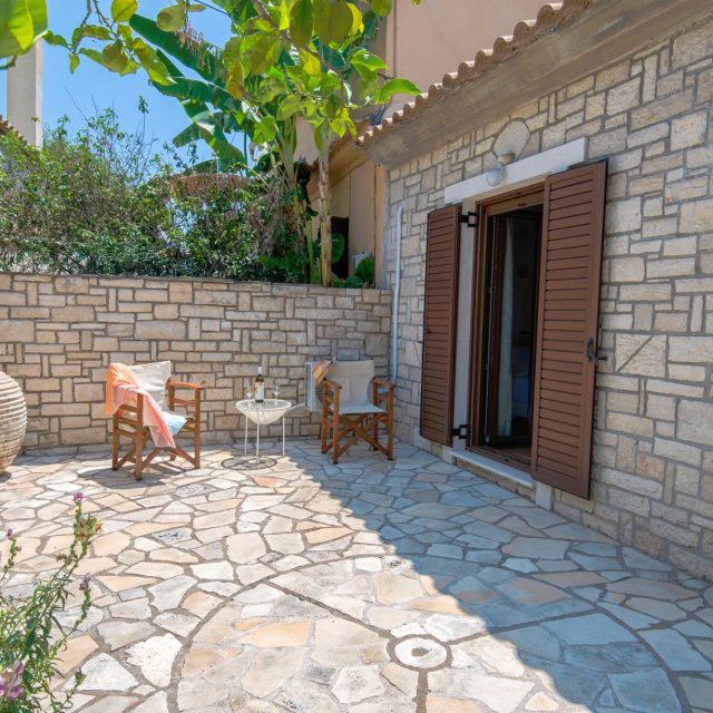 ΛΕΚΚΑ ΕΙΡΗΝΗ – RENA’S HOUSE – ΕΝΟΙΚΙΑΖΟΜΕΝΗ ΚΑΤΟΙΚΙΑ – ΟΖΙΑΣ ΓΑΙΟΣ ΠΑΞΟΙ ΚΕΡΚΥΡΑΣ