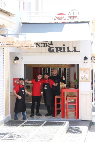 ΠΕΚΑ QORRI ΚΑΙ ΣΙΑ ΟΕ – MEAT CORNER GRILL – ΨΗΤΟΠΩΛΕΙΟ – ΦΗΡΑ ΣΑΝΤΟΡΙΝΗ ΚΥΚΛΑΔΕΣ