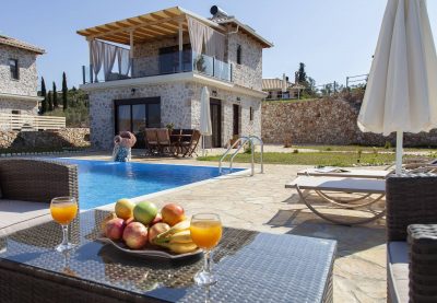 ΓΚΟΥΝΤΗΣ ΣΠΥΡΟΣ – KEY VILLAS – ΕΝΟΙΚΙΑΖΟΜΕΝΕΣ ΒΙΛΛΕΣ – ΤΣΟΥΚΑΛΑΔΕΣ ΛΕΥΚΑΔΑΣ