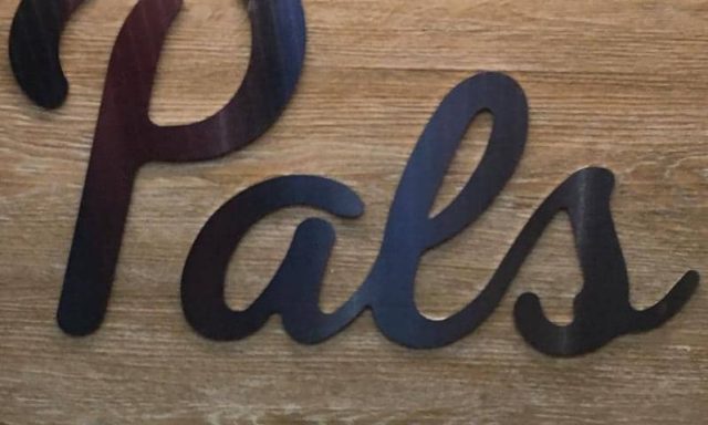 ΠΙΕΡΡΗΣ ΑΝΔΡΕΑΣ – ΚΑΦΕΤΕΡΙΑ CAFE SNACK DELIVERY THE PALS – ΠΛΑΤΕΙΑ ΗΡΩΩΝ ΒΡΙΛΗΣΣΙΑ ΑΤΤΙΚΗ