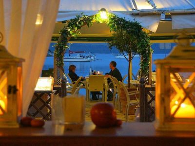 TAVERNA GALINI – ΣΑΡΑΚΙΝΟΣ – ΕΣΤΙΑΤΟΡΙΟ ΤΑΒΕΡΝΑ – ΑΓΙΟΣ ΣΤΕΦΑΝΟΣ ΣΙΝΙΕΣ ΚΕΡΚΥΡΑ