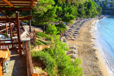 ΧΡΥΣΗ ΜΗΛΙΑ – ΚΑΡΟΥΤΣΟΣ ΧΡΥΣΟΣΤΟΜΟΣ – ΕΣΤΙΑΤΟΡΙΟ – ΤΑΒΕΡΝΑ – ΑΛΟΝΗΣΣΟΣ ΜΑΓΝΗΣΙΑΣ