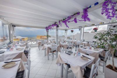 BREGU TEUTA GENSI – TRIANA RESTAURANT TAVERN – ΕΣΤΙΑΤΟΡΙΟ ΤΑΒΕΡΝΑ – ΦΗΡΑ ΣΑΝΤΟΡΙΝΗΣ ΚΥΚΛΑΔΕΣ
